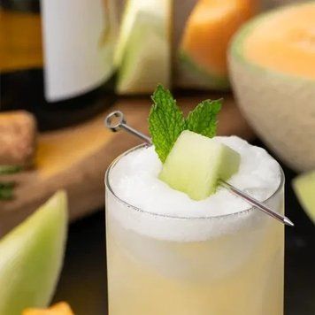 Аромамасло Королевский дынный шипучий напиток (CandleScience Royal Melon Fizz) 2487496774 фото