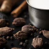 Аромат для свечи и мыла Черный кардамон и сливки (CandleScience Black Cardamom and Cream) 1789151534 фото